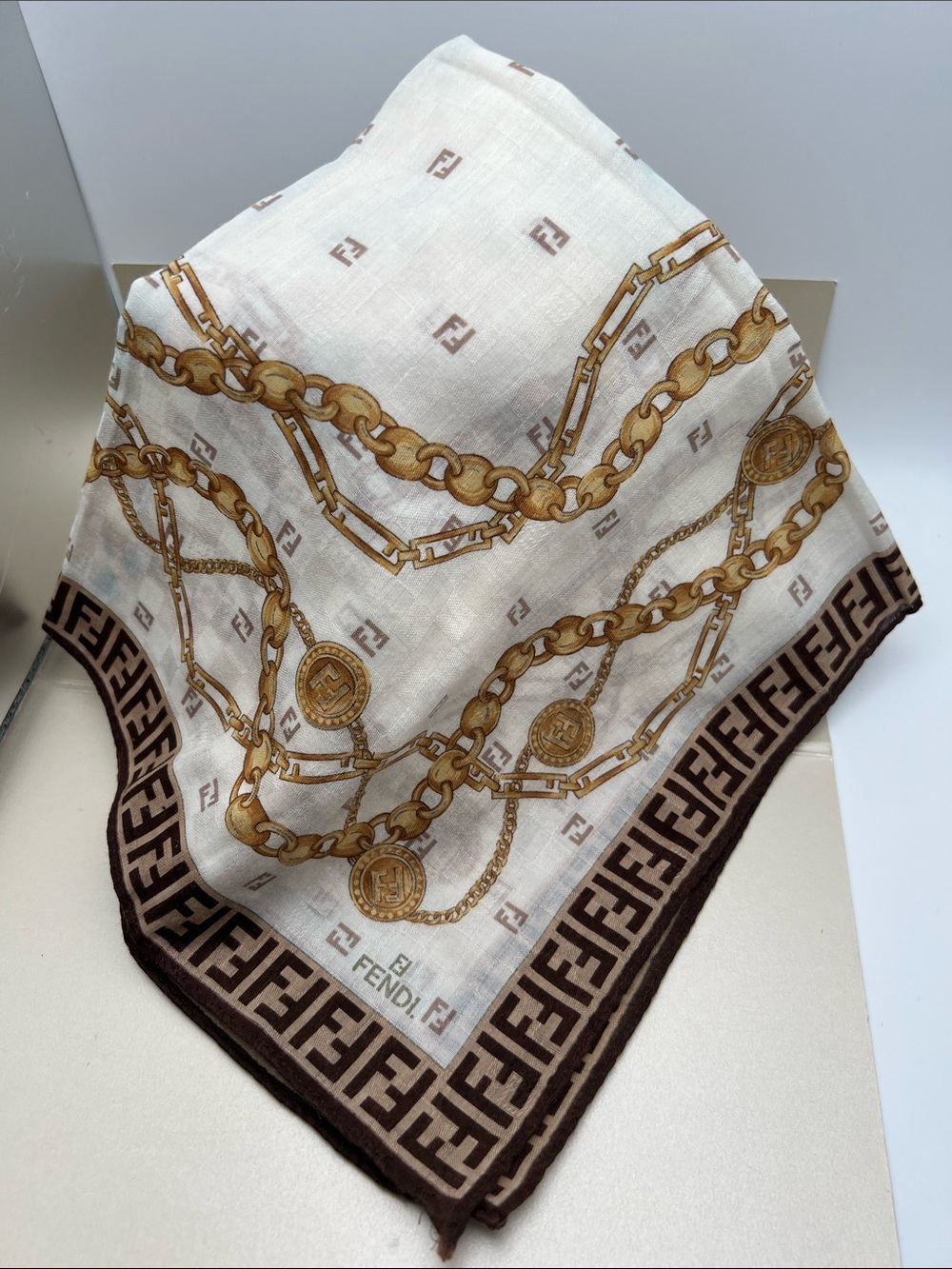 Fendi Cream & Brown Chain Motif Cotton Scarf Pre-Owned Square 19.5” x 19.5”